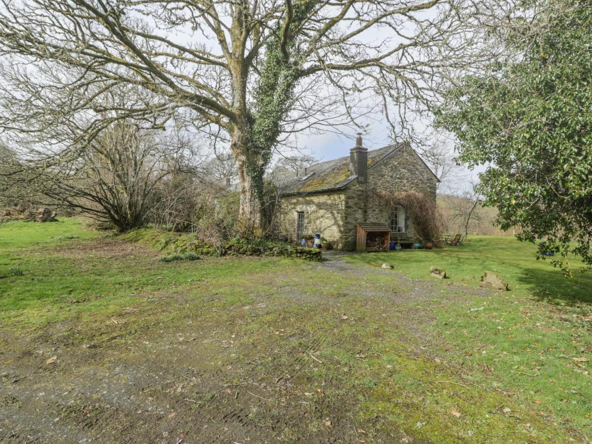 Villa Beudy Dolpebyll Llangadfan Exterior foto