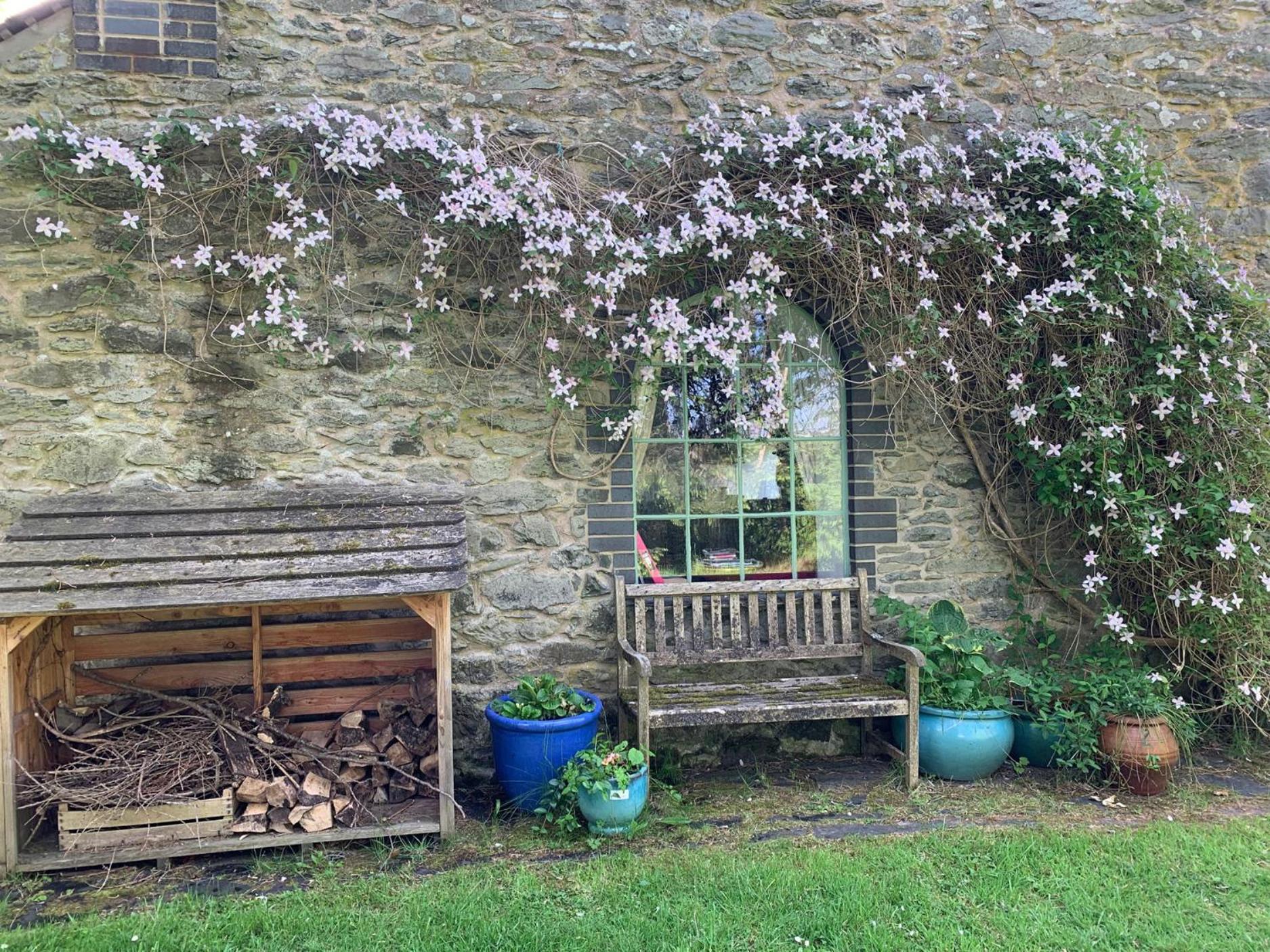 Villa Beudy Dolpebyll Llangadfan Exterior foto